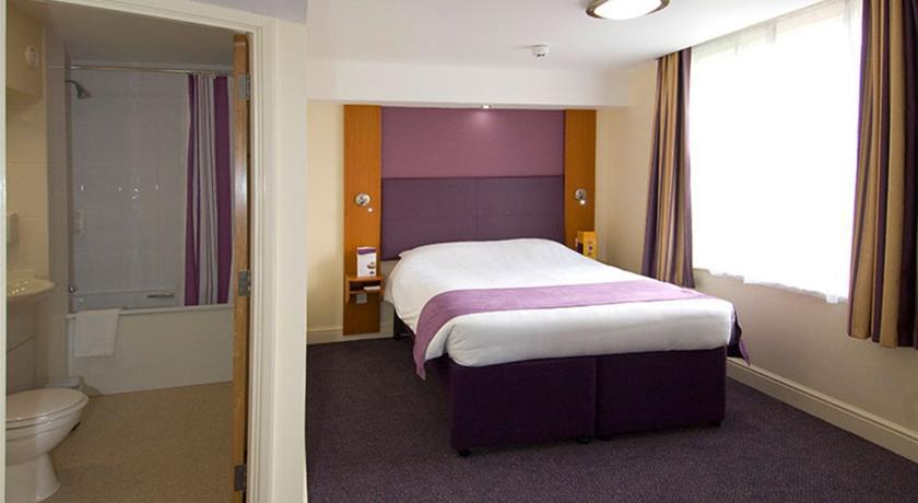 Premier Inn Hemel Hempstead Central חדר תמונה