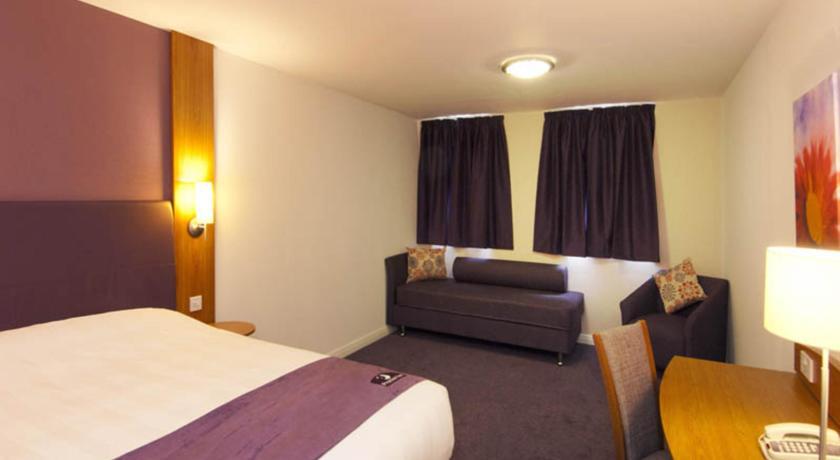 Premier Inn Hemel Hempstead Central חדר תמונה