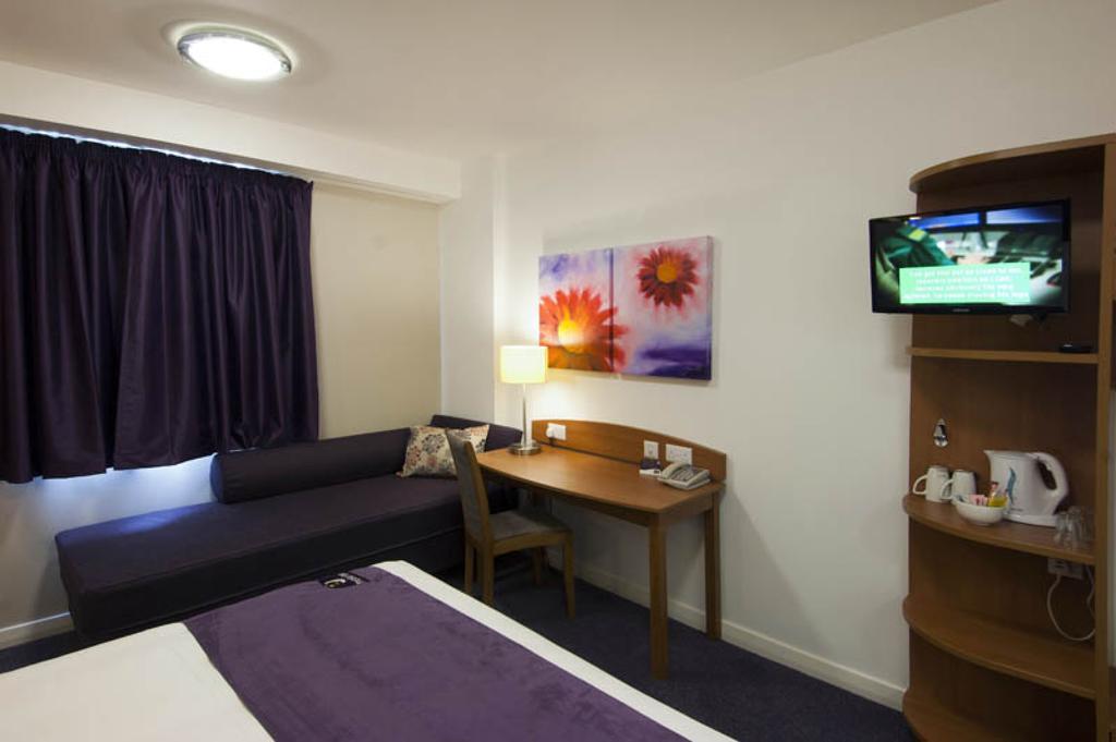 Premier Inn Hemel Hempstead Central חדר תמונה