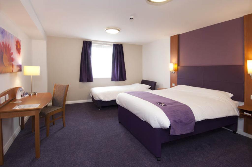 Premier Inn Hemel Hempstead Central חדר תמונה