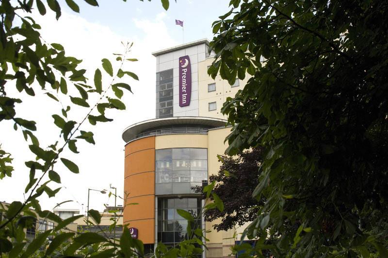 Premier Inn Hemel Hempstead Central מראה חיצוני תמונה