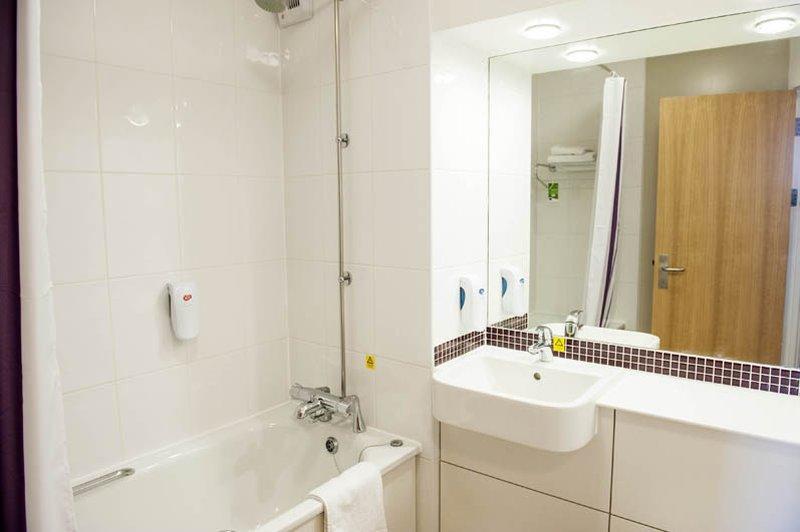 Premier Inn Hemel Hempstead Central מראה חיצוני תמונה